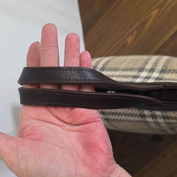 Burberry Nova Wool/leather Vintage Tote Bag - Picture 8 of 15